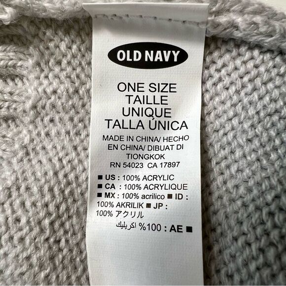 OLD NAVY EUC Winter Beanie Hat Dark to Light Gray Ombré - Picture 3 of 6